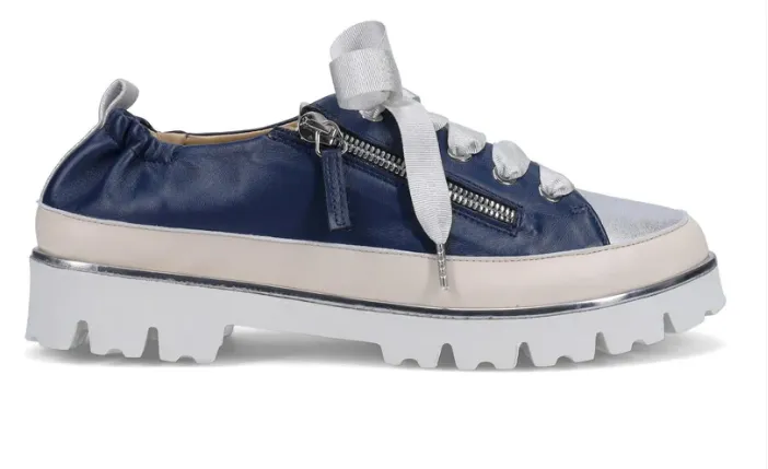 Ron White Ninazee Lace-Up Shoes