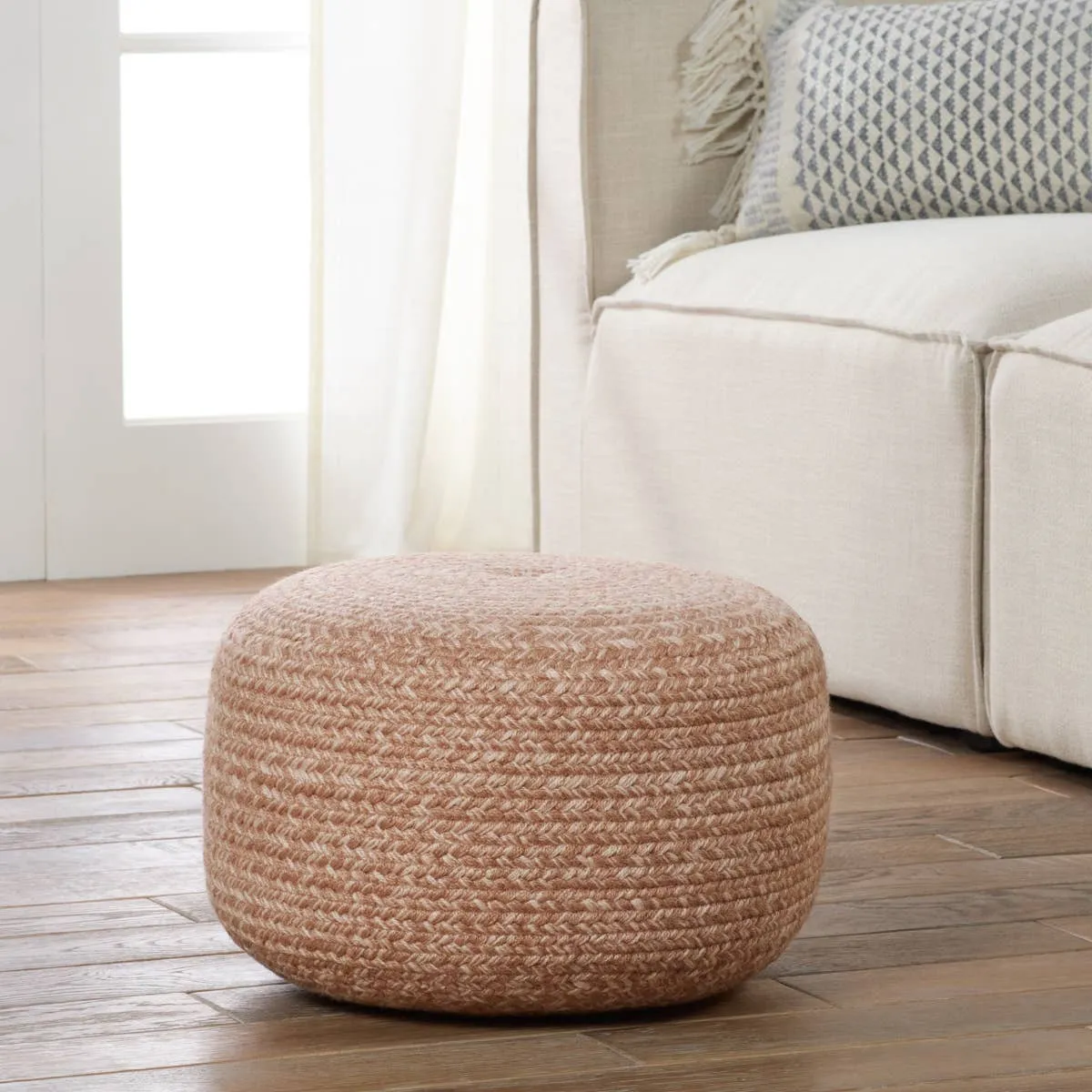 SABA SOLAR SANTA ROSA POUF