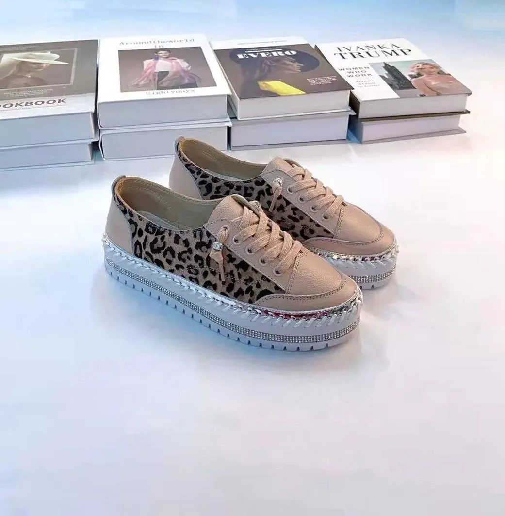 Sneaker (PRADA)