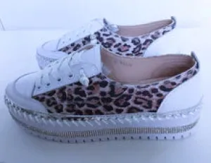 Sneaker (PRADA)