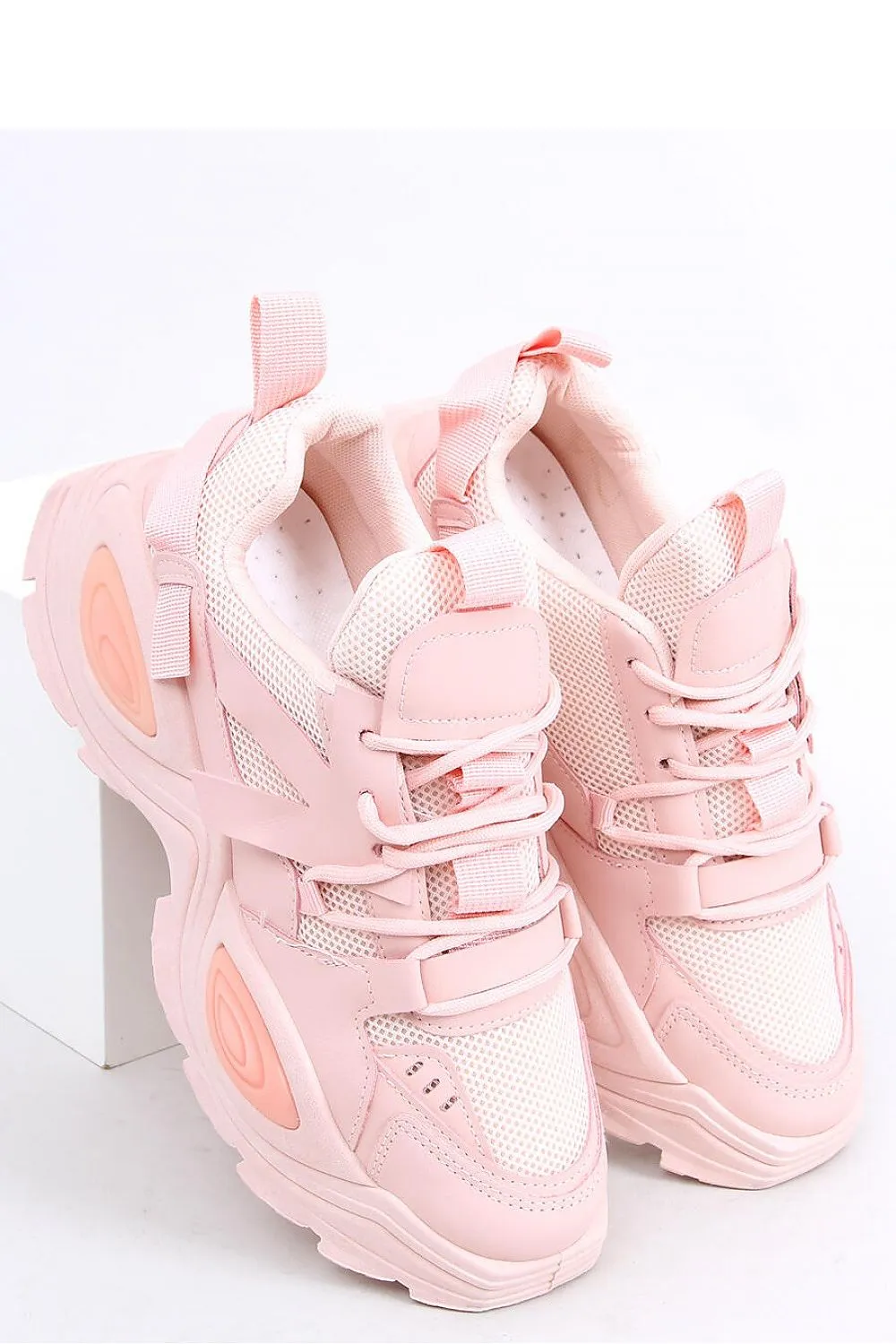 Sport Shoes Model 161394 Inello