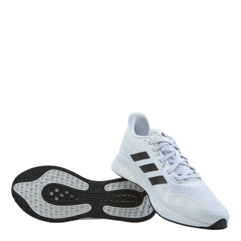 Supernova Shoes Cloud White / Core Black / Dash Grey