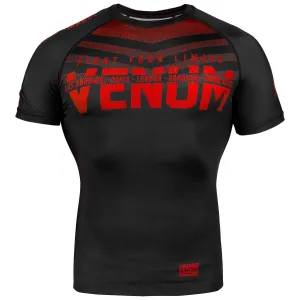 VENUM SIGNATURE RASHGUARD - SHORT SLEEVES