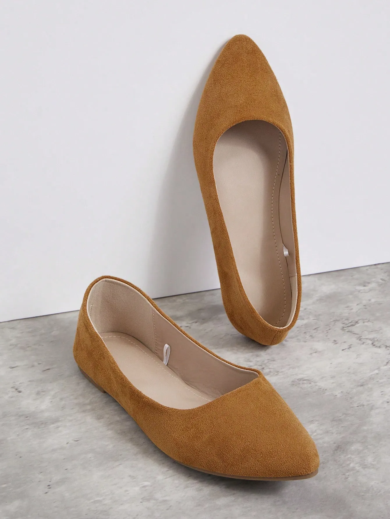 Wide Feet Pointy Toe Ballerina Shoes