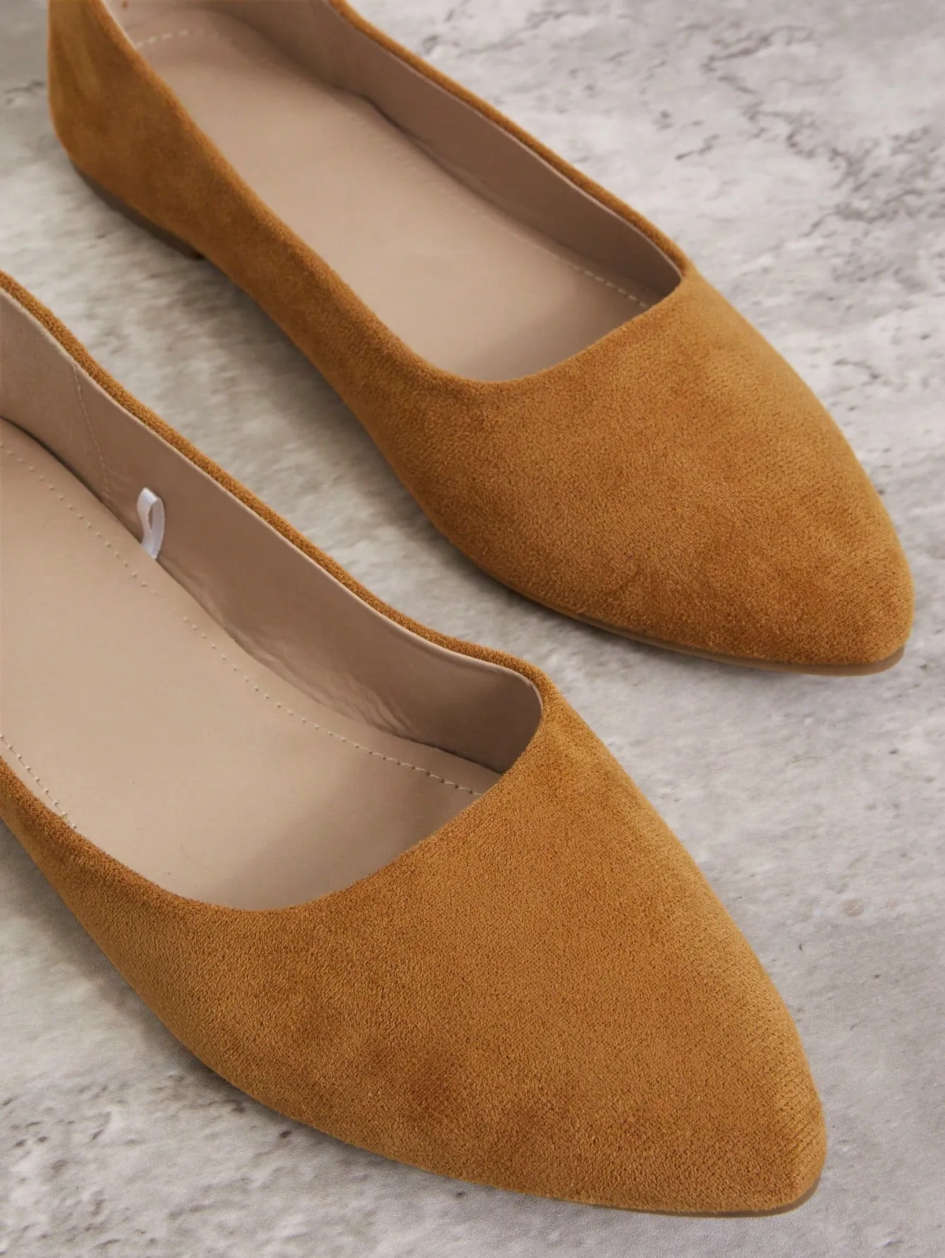 Wide Feet Pointy Toe Ballerina Shoes
