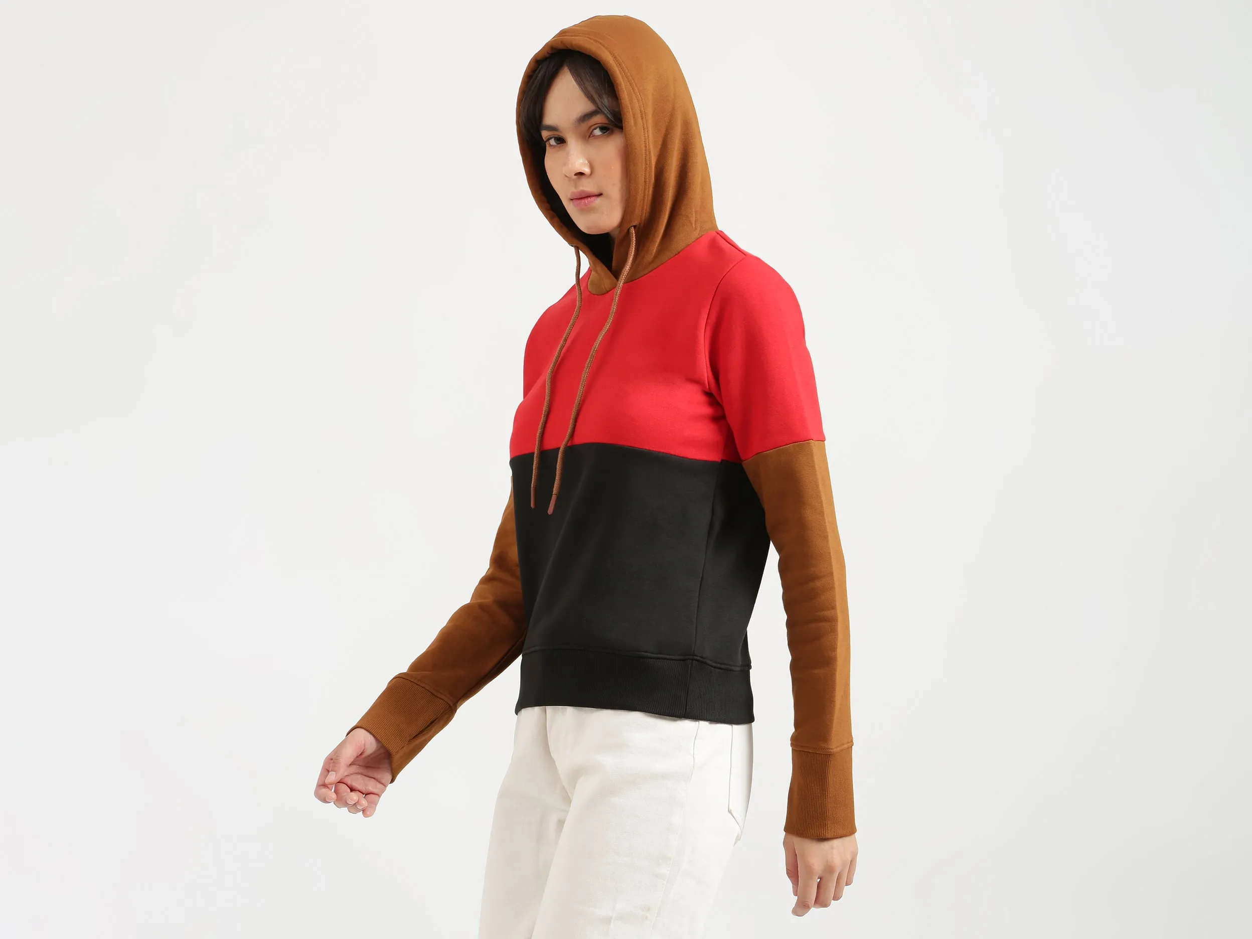 Women Colorblocked Closed Sweatshirt