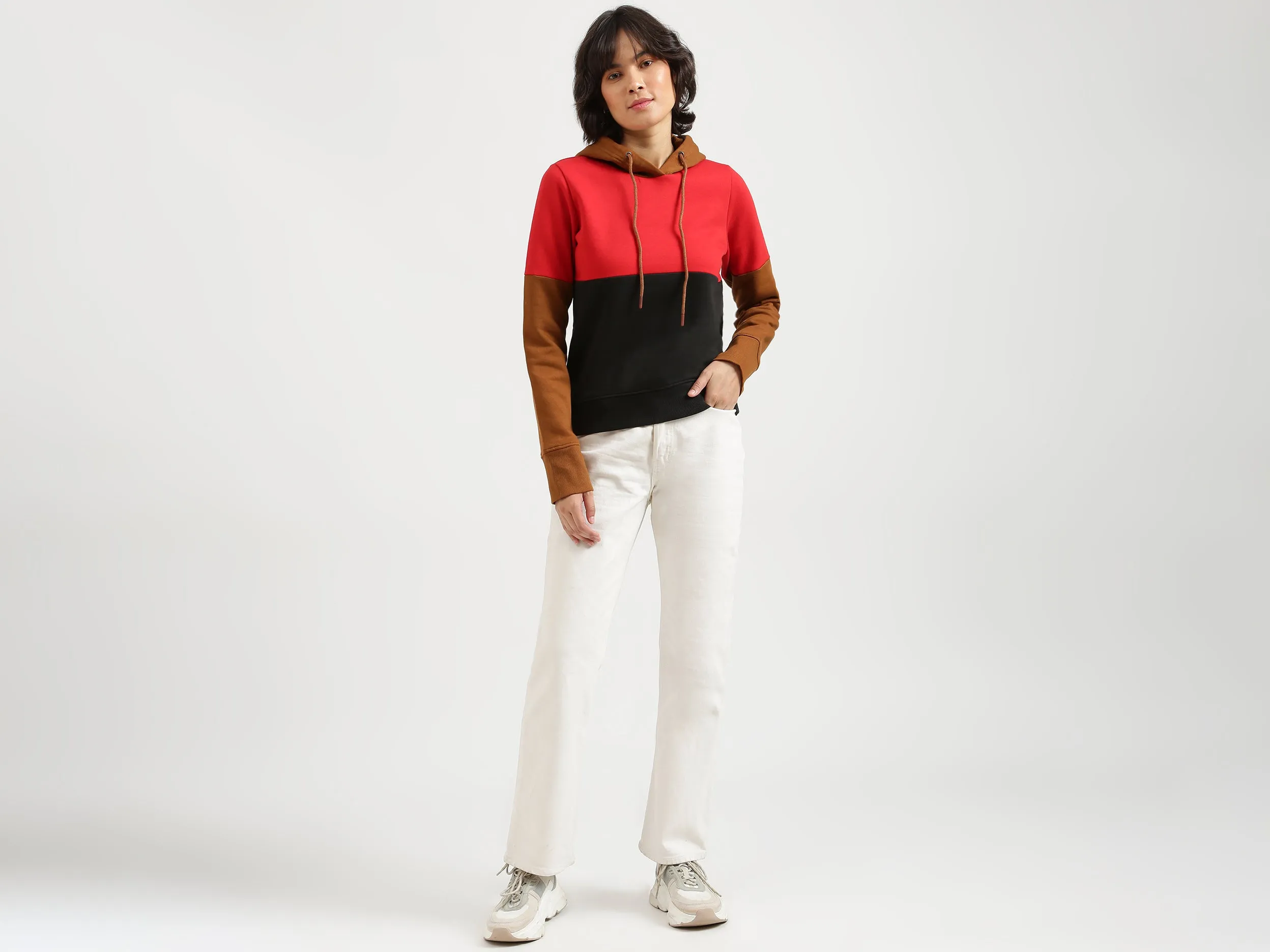 Women Colorblocked Closed Sweatshirt