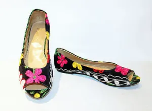 Zeyzani Suzani Flat Final Sale